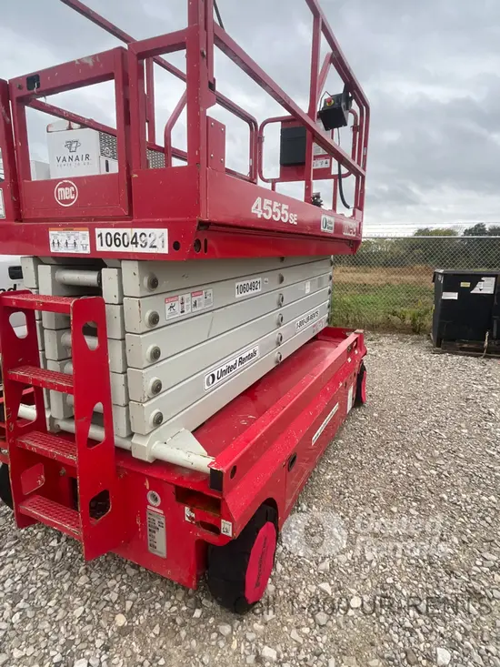 2017 MEC 4555SE Scissor Lift