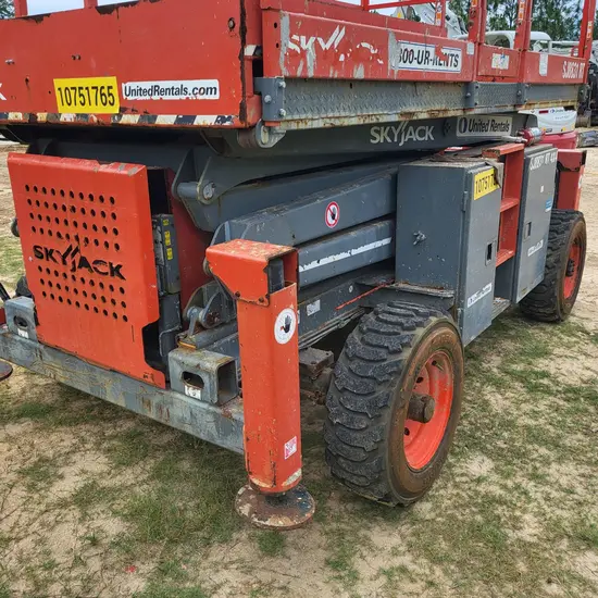 2018 Skyjack SJ8831RT Rough Terrain Scissor Lift
