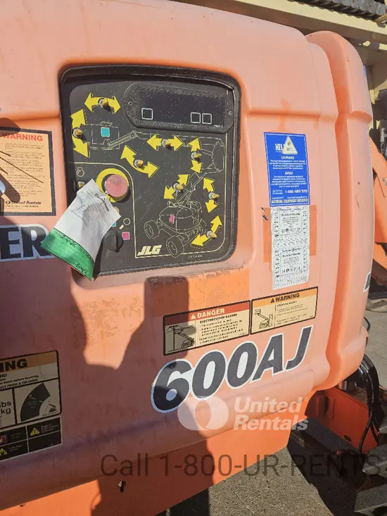 2017 JLG 600AJ Articulating Boom Lift