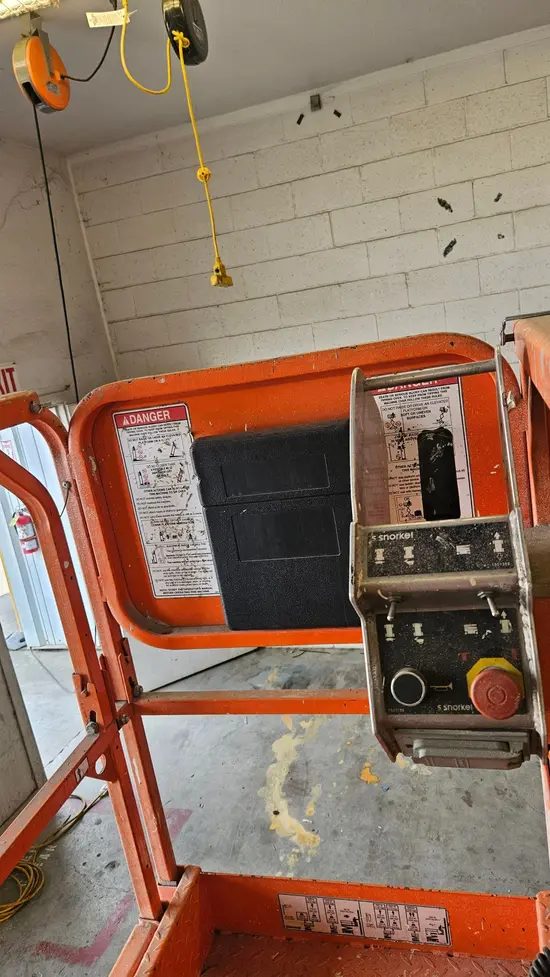2019 Snorkel S3226E Scissor Lift