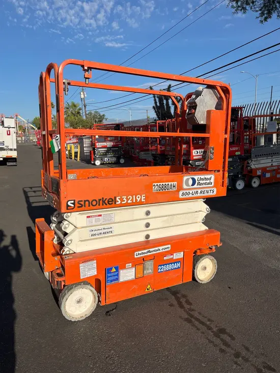 2019 Snorkel S3219E Scissor Lift
