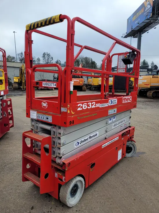 2019 MEC 2632SE Scissor Lift