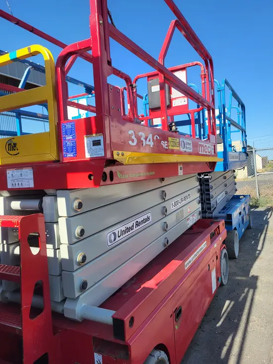 2021 MEC 3346SE Scissor Lift