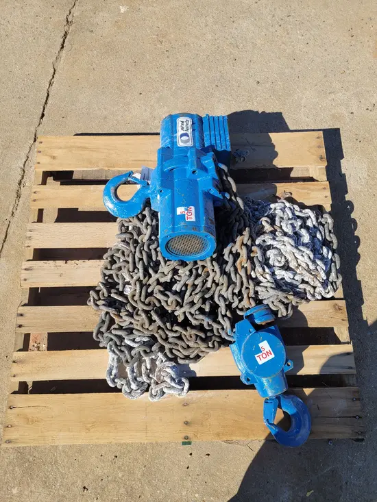 2011 JD NEUHAUS PROFI 3-6 Hoist