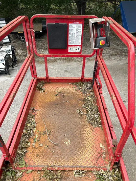 2017 MEC 4555SE Scissor Lift