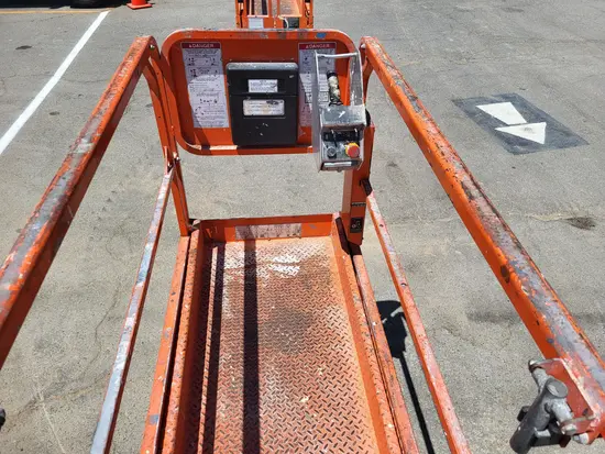 2019 Snorkel S3219E Scissor Lift