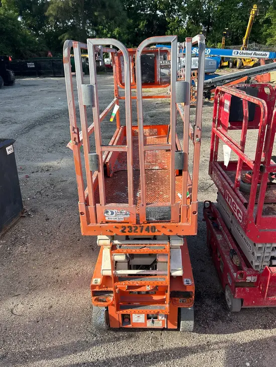 2019 Snorkel S3226E Scissor Lift