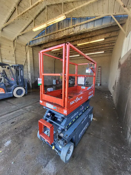2017 Skyjack SJIII3219 Scissor Lift