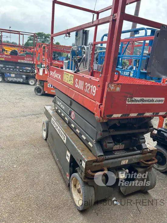2018 Skyjack SJIII3219 Scissor Lift