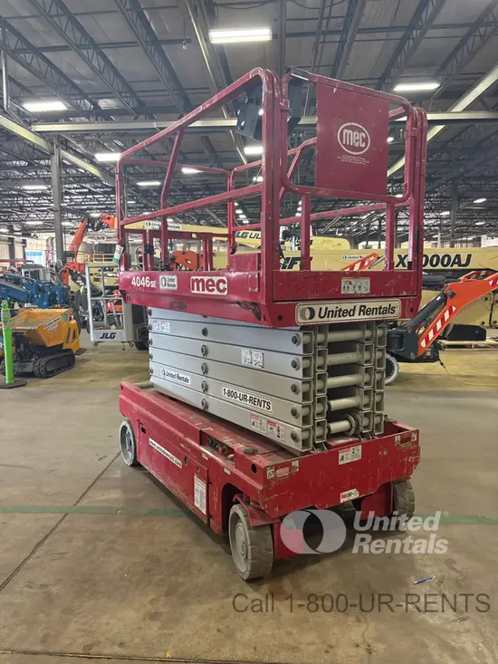 2017 MEC 4046SE Scissor Lift