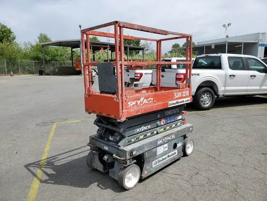 2016 Skyjack SJIII3219 Scissor Lift
