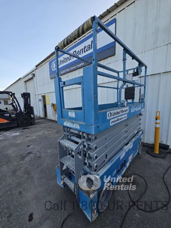 2018 Genie GS-3232 Scissor Lift