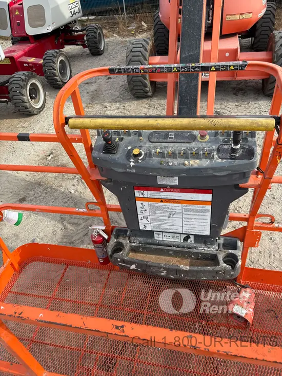 2017 JLG 600AJ Articulating Boom Lift