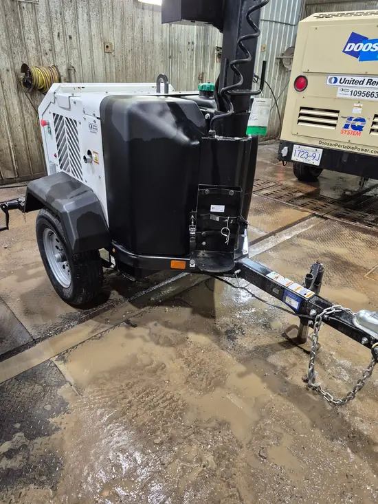 2022 Allmand NLGR LC 3KW Portable Work Light