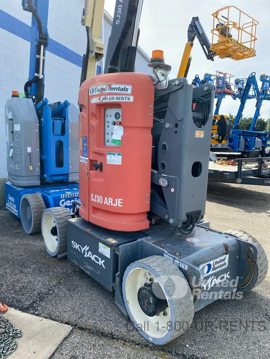 2017 Skyjack SJ30ARJE Articulating Boom Lift