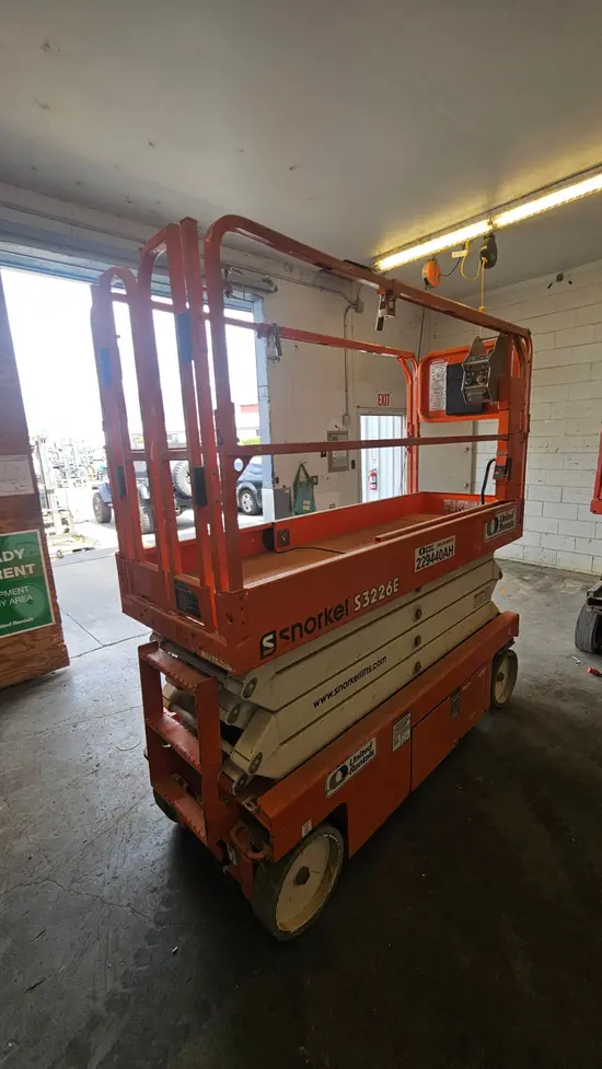 2019 Snorkel S3226E Scissor Lift