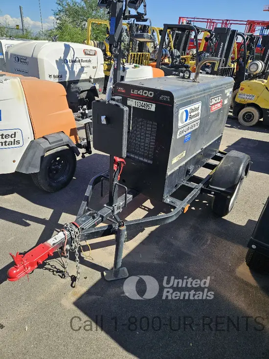 2022 Lincoln Electric LE400 Welder