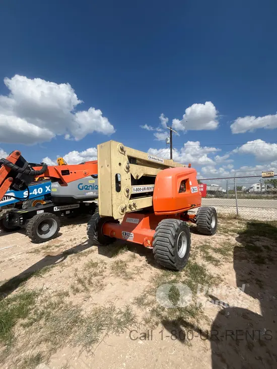 2017 JLG 450AJ Articulating Boom Lift