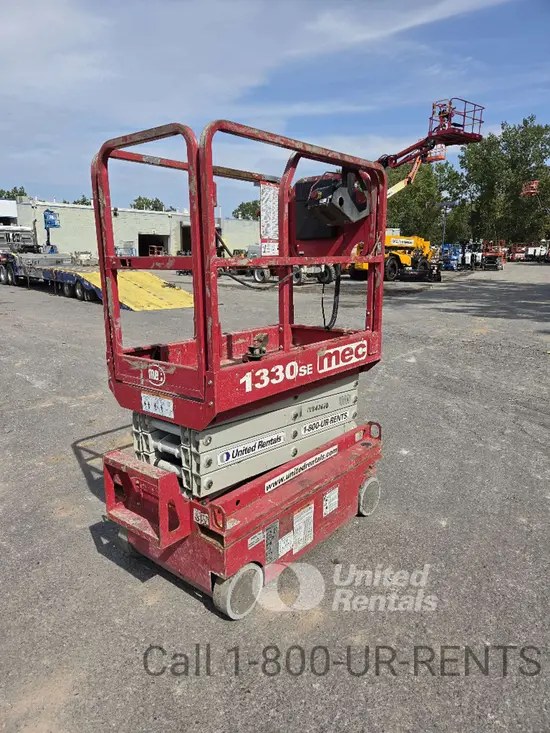 2018 MEC 1330SE Scissor Lift