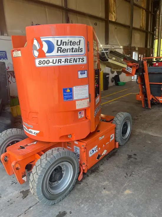 2018 JLG E300AJP Articulating Boom Lift