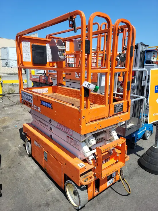 2019 Snorkel S3219E Scissor Lift
