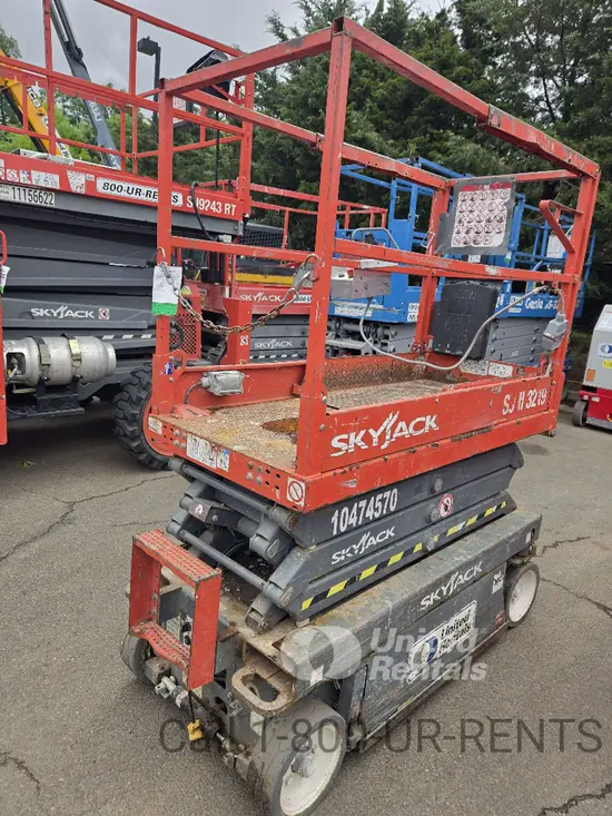 2016 Skyjack SJIII3219 Scissor Lift