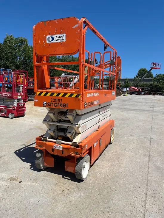 2019 Snorkel S3226E Scissor Lift