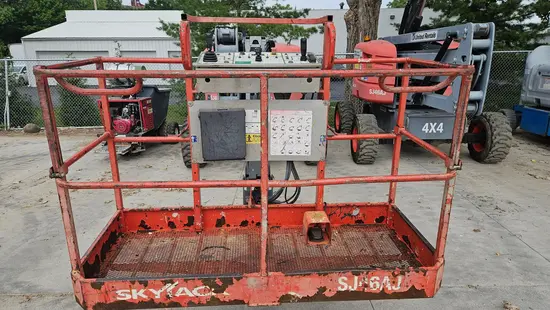 2016 Skyjack SJ46AJ Articulating Boom Lift