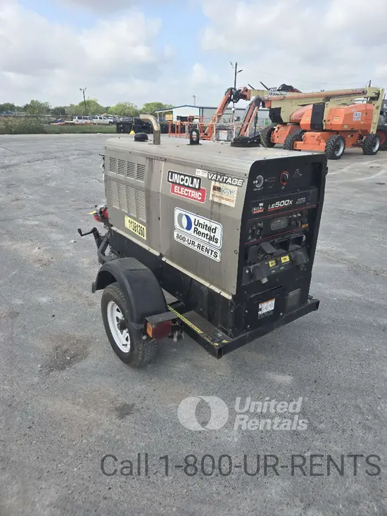 2022 Lincoln Electric LE500X Welder