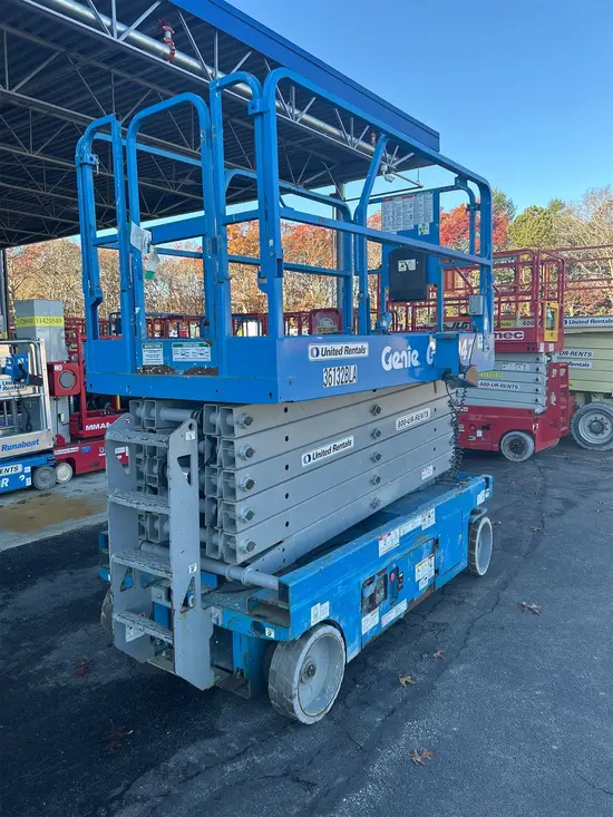 2016 Genie GS-4047 Scissor Lift