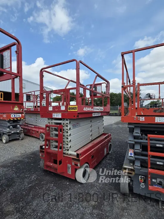 2018 MEC 4046SE Scissor Lift