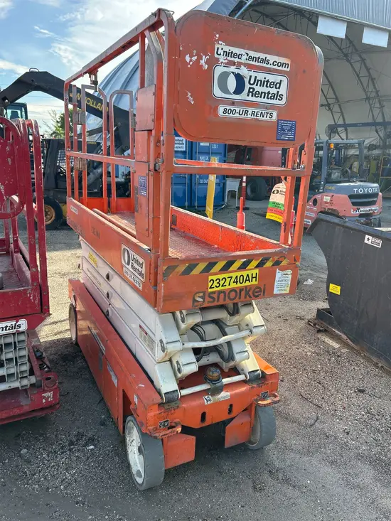 2019 Snorkel S3226E Scissor Lift