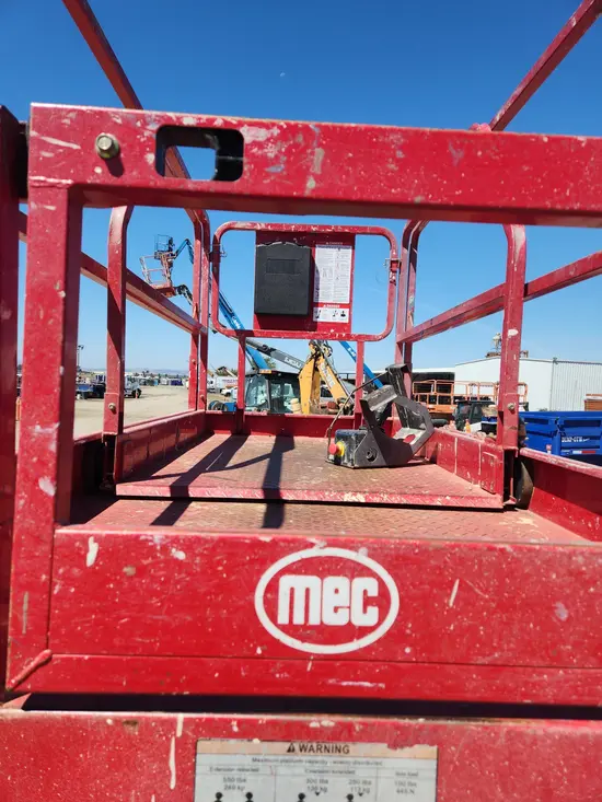 2018 MEC 4046SE Scissor Lift