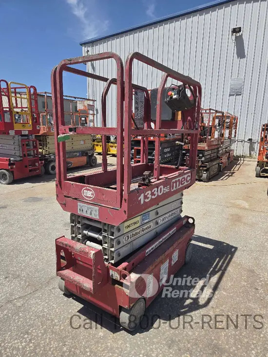 2017 MEC 1330SE Scissor Lift