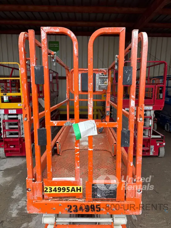 2019 Snorkel S3226E Scissor Lift