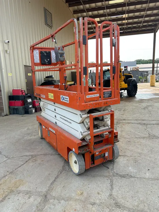 2019 Snorkel S3226E Scissor Lift