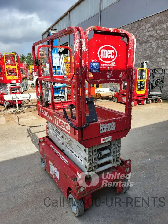 2017 MEC 1330SE Scissor Lift