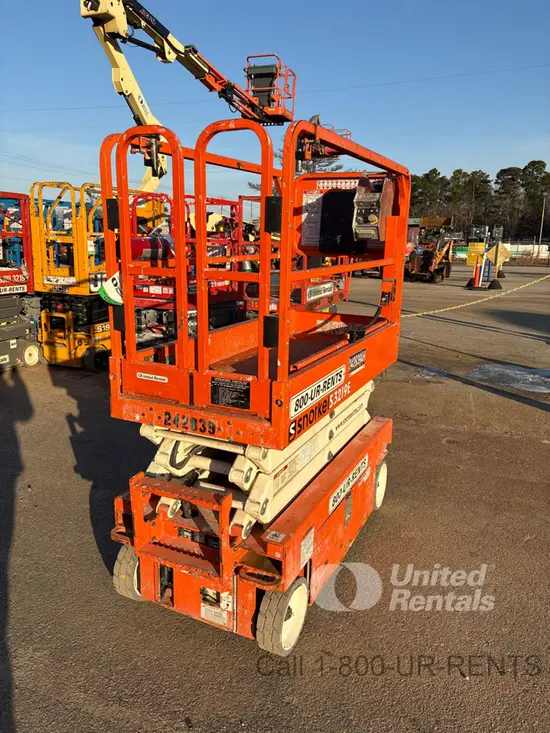 2019 Snorkel S3219E Scissor Lift