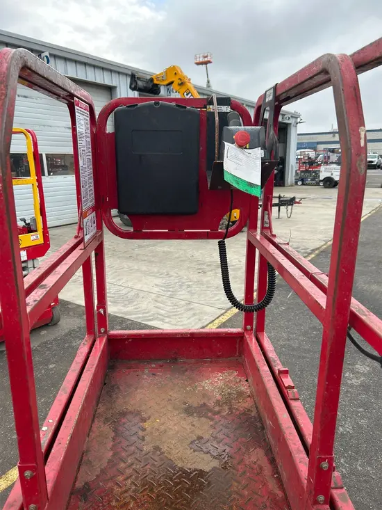 2019 MEC 1330SE Scissor Lift