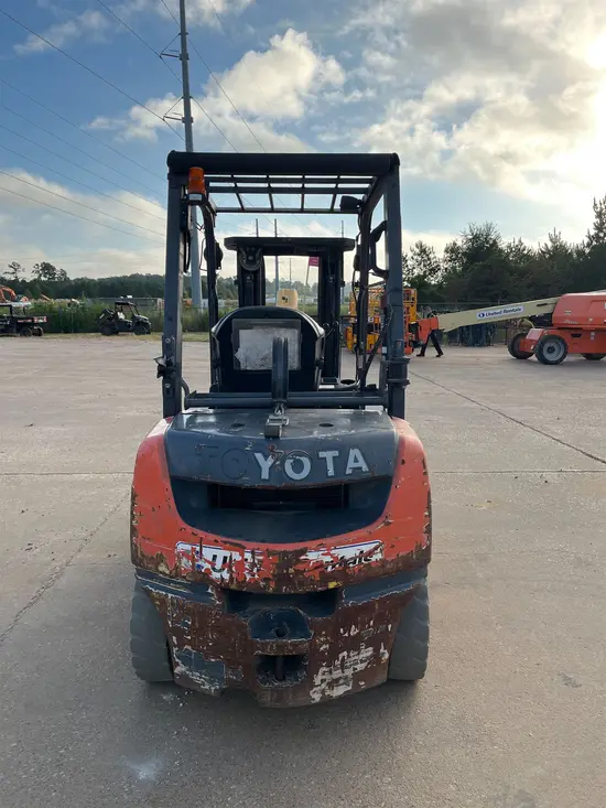 2019 Toyota 8FGU25 Warehouse Forklift