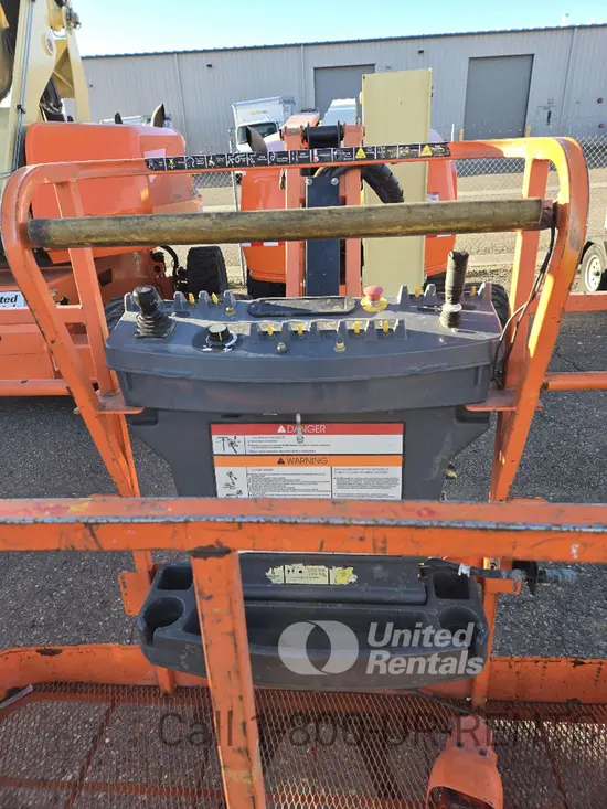 2017 JLG 450AJ Articulating Boom Lift