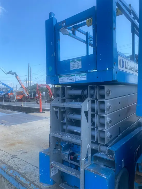 2017 Genie GS-3232 Scissor Lift