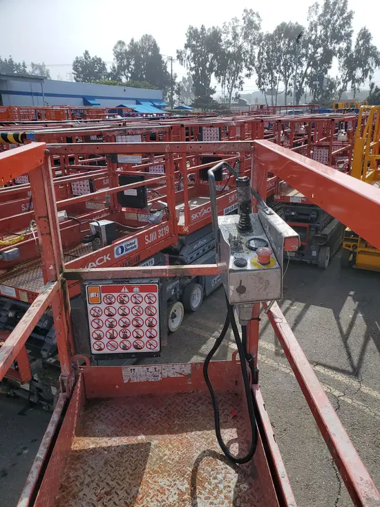 2017 Skyjack SJIII3219 Scissor Lift