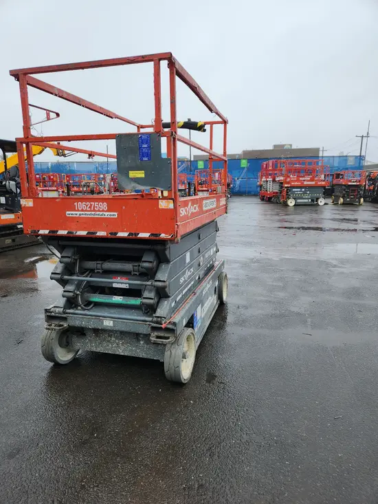 2017 Skyjack SJIII4632 Scissor Lift