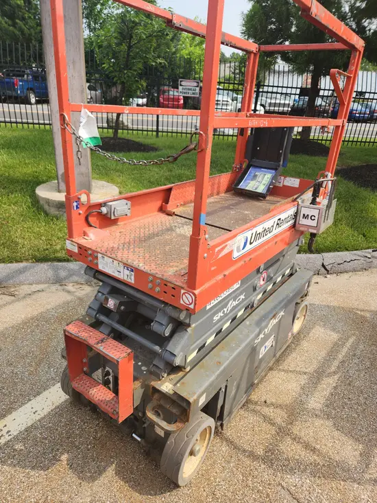 2017 Skyjack SJIII3219 Scissor Lift