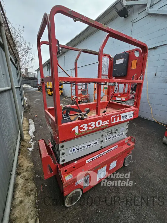 2019 MEC 1330SE Scissor Lift
