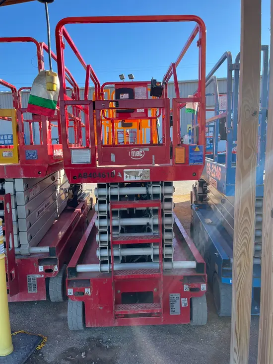 2018 MEC 4046SE Scissor Lift
