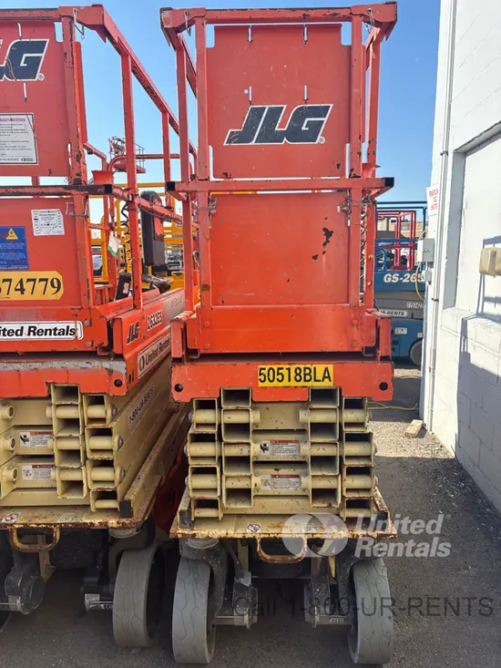 2017 JLG 2632ES Scissor Lift