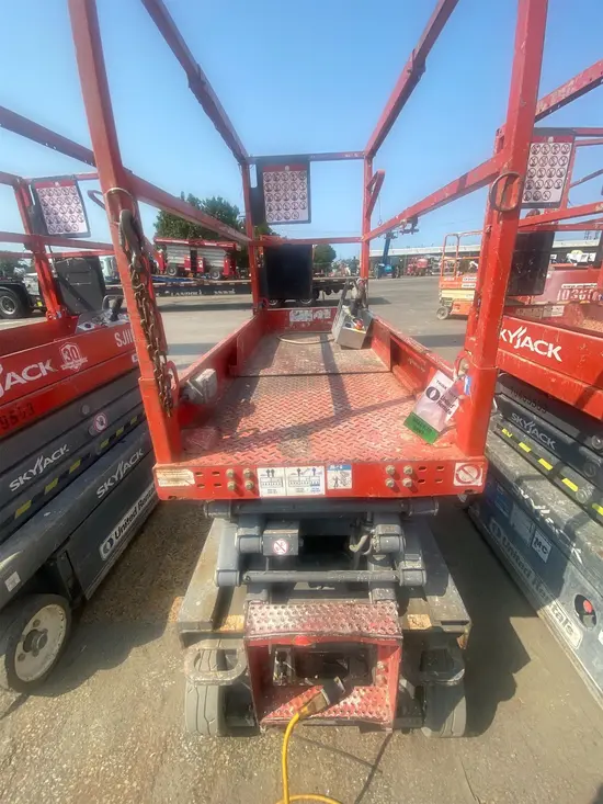 2015 Skyjack SJIII3219 Scissor Lift