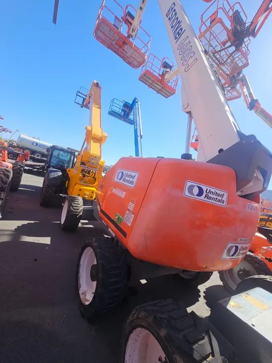 2017 Snorkel 660SJ Boom Lift